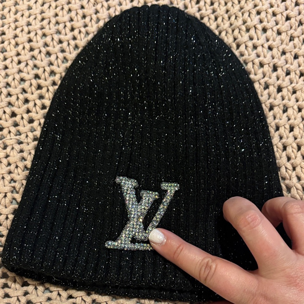 Black Sparkling Beanie